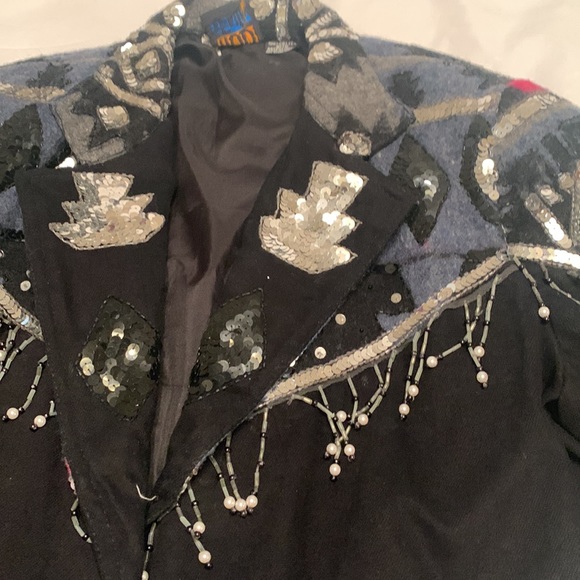 Jacket - Picture 1 of 9